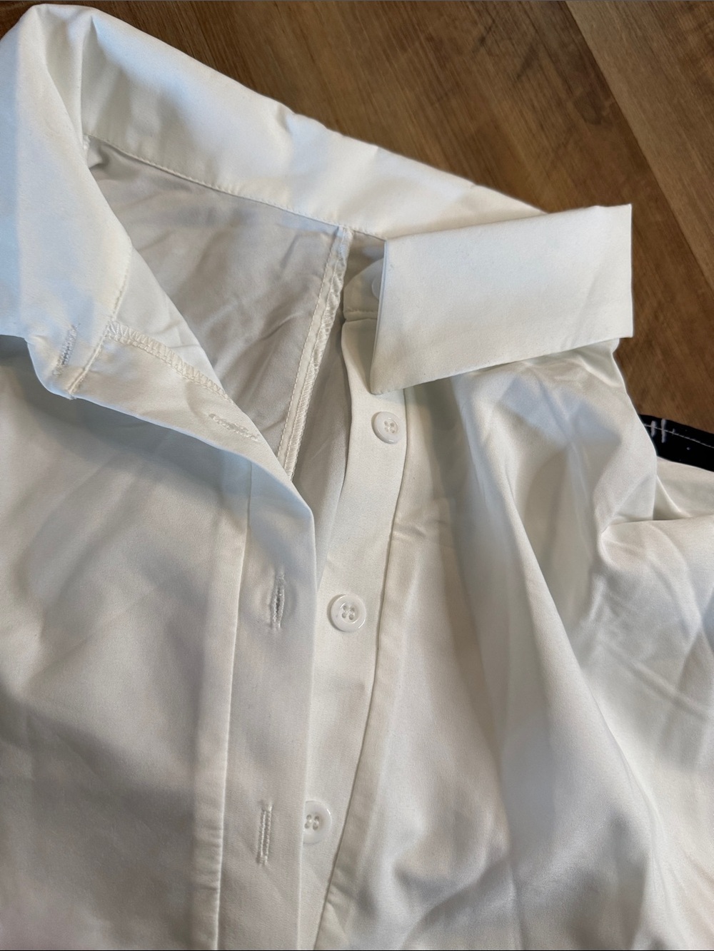 White and Black brush strokes Shirt dress - Picture 4 of 4